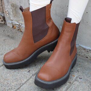 Sam Edelman Laguna Waterproof Chelsea Boots Size 9 – Cognac Brown Lug Sole NWOB